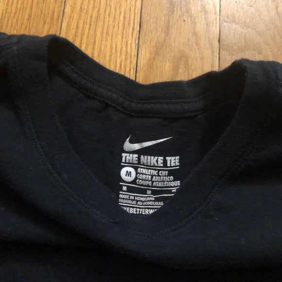 Nike men’s tee shirt - Picture 2 of 2